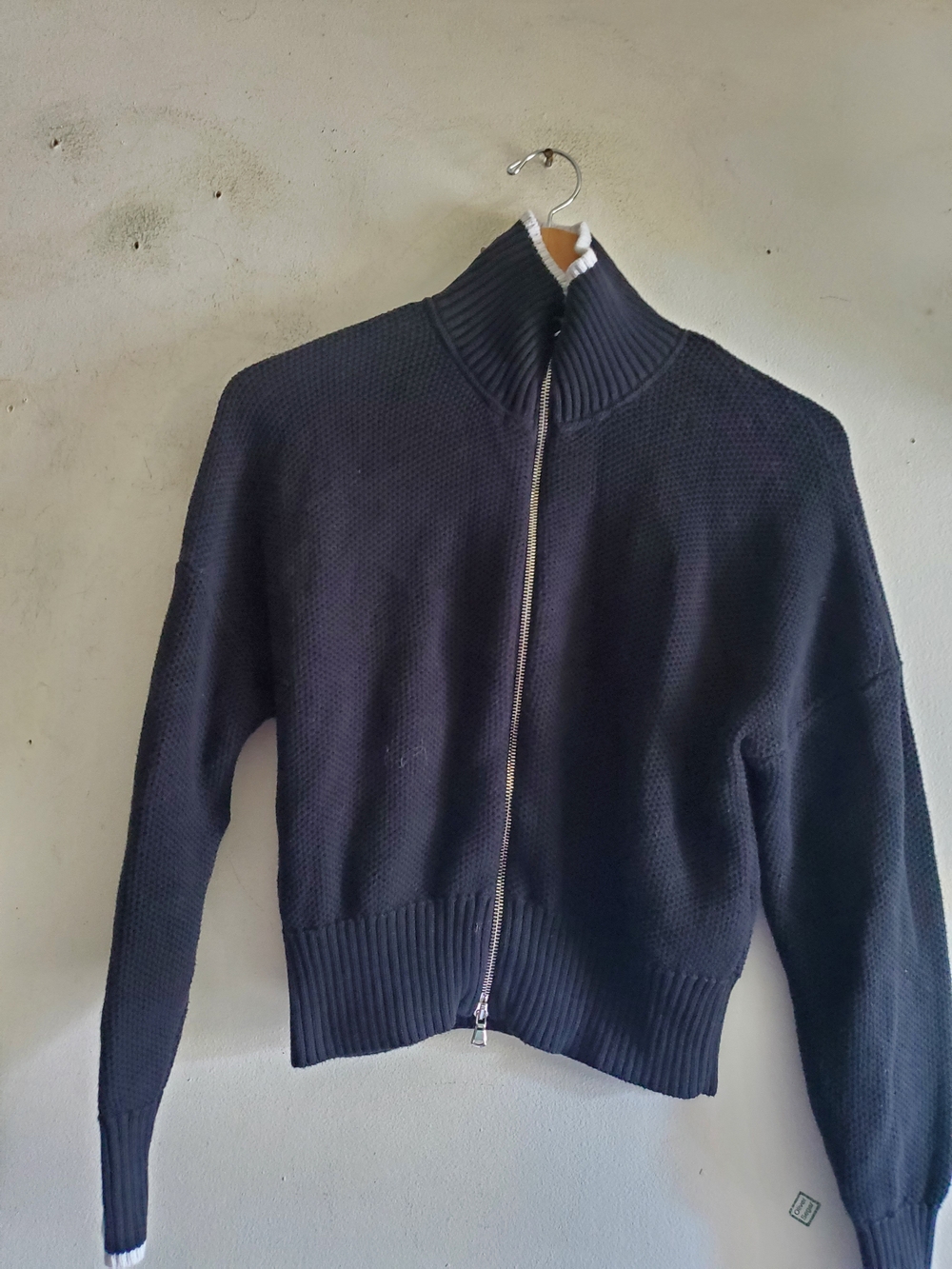 Varley Black Full-Zip Knit Sweater Jacket.